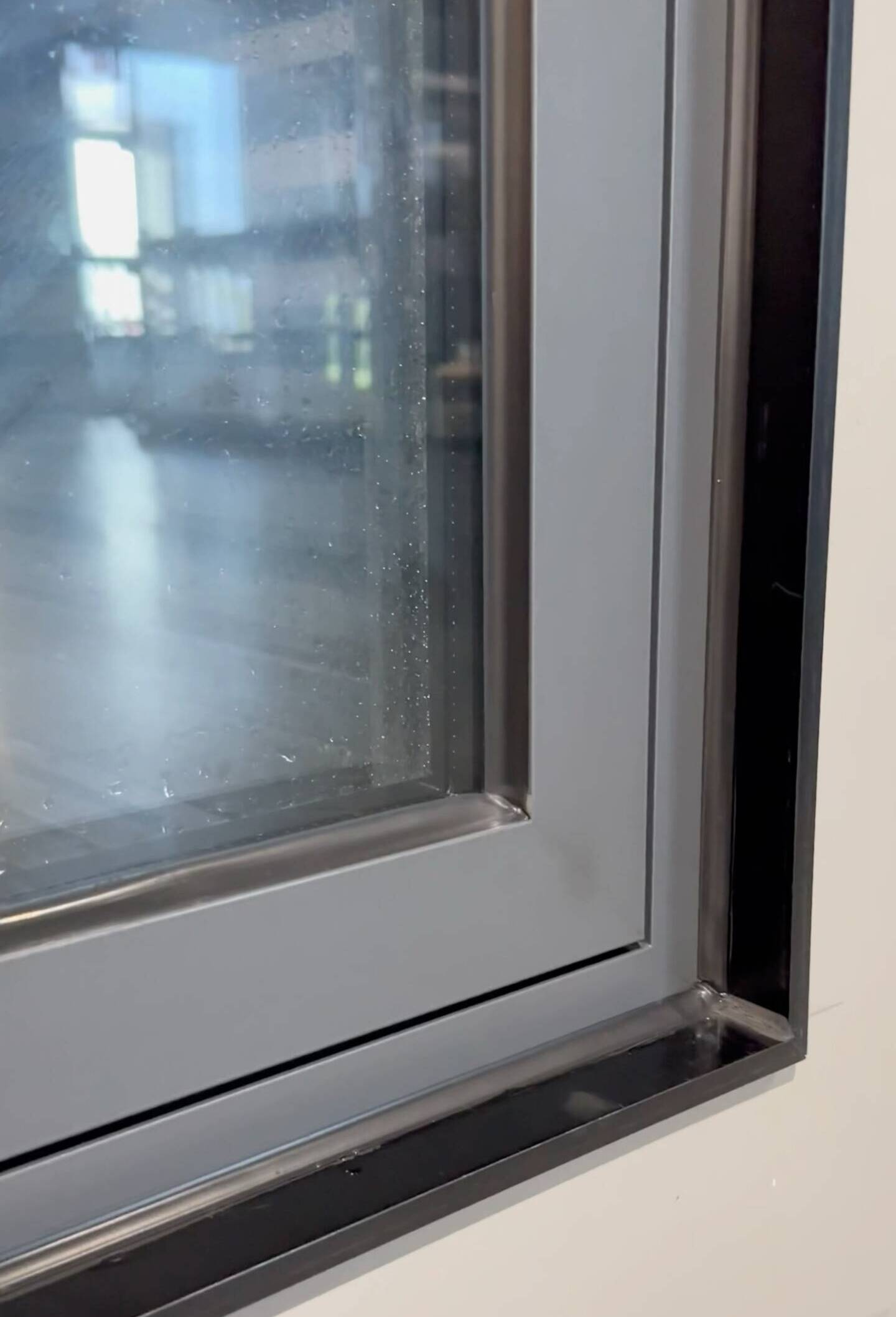 EW 115 Sliding Press Window - Image 3