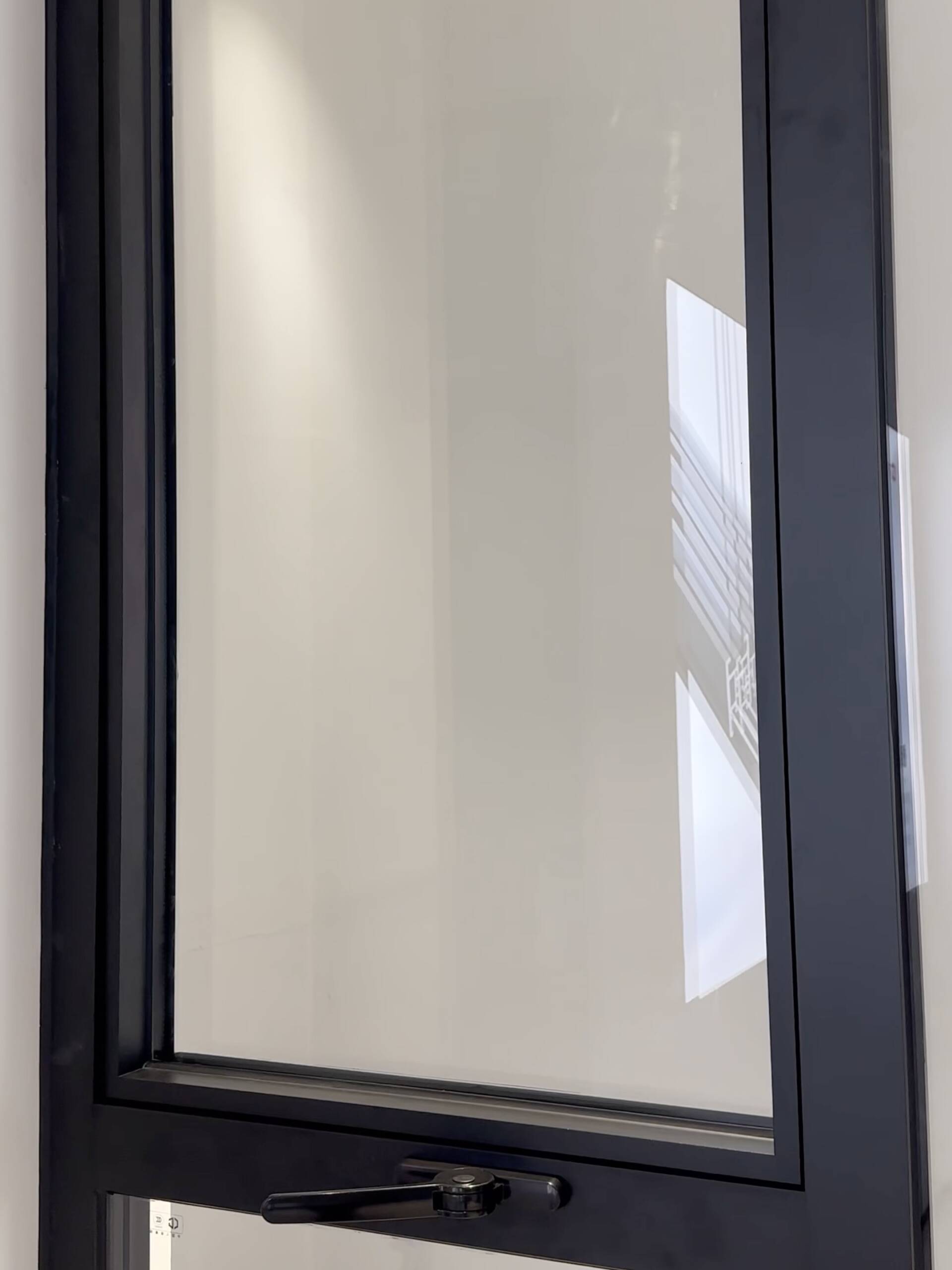 EW 90 Ultra-Slim Casement Window - Image 5